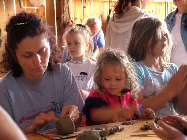 Kézműves tábor 2007.