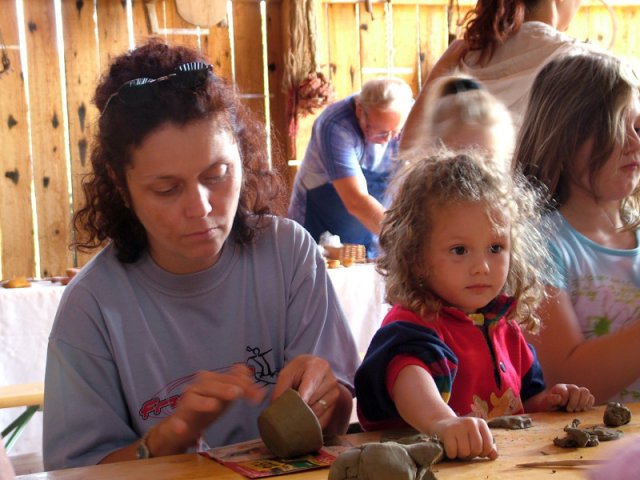 Kézműves tábor 2007.