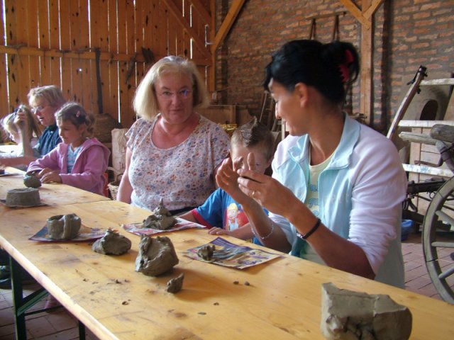 Kézműves tábor 2007.