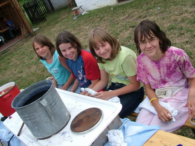 Kézműves tábor 2007.