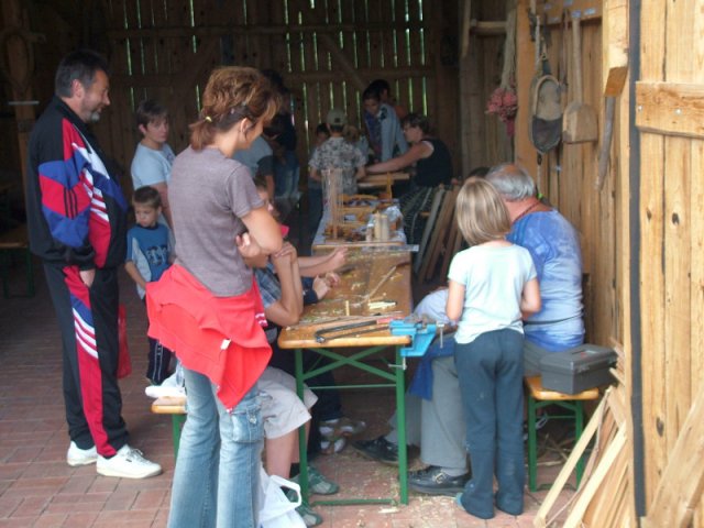 Kézműves tábor 2007.