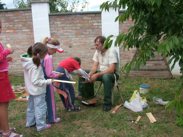 Kézműves tábor 2007.