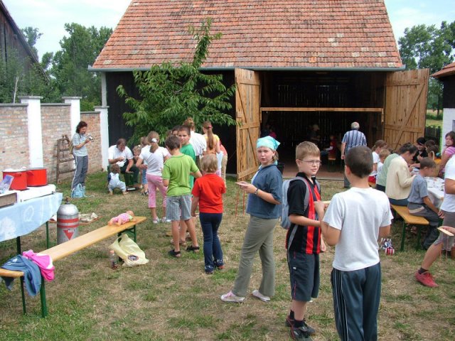 Kézműves tábor 2007.