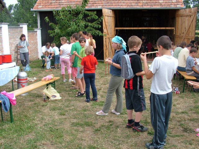 Kézműves tábor 2007.