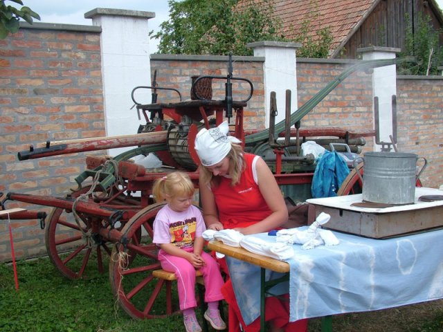 Kézműves tábor 2007.