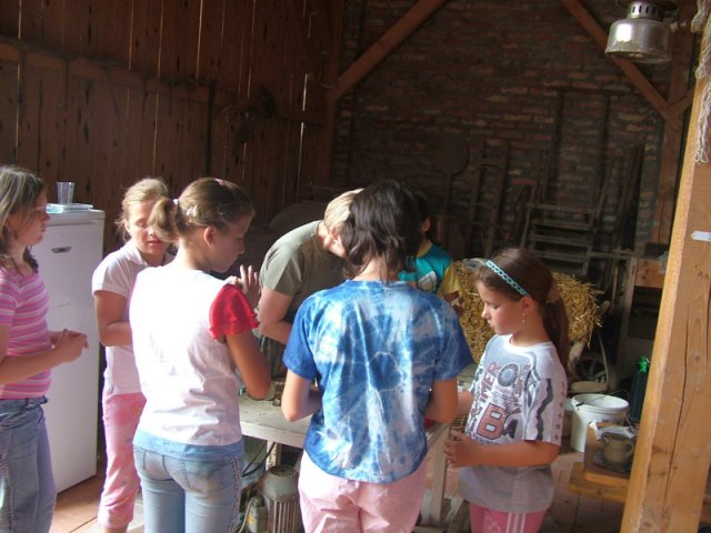 Kézműves tábor 2007.