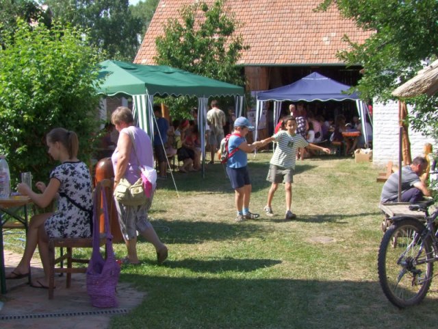 A 10. (2011. évi) tábor